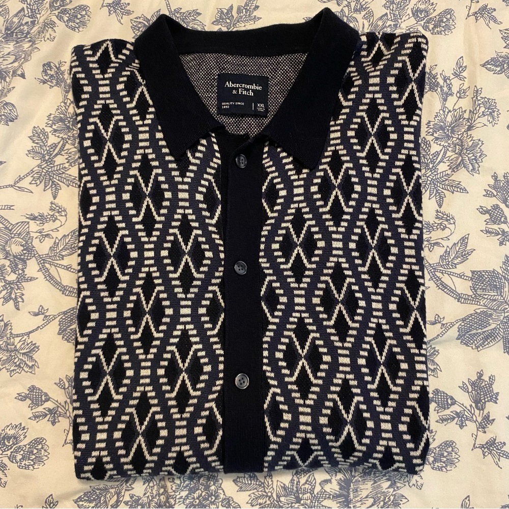 sweater polo